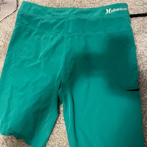 Hurley Phantom Board Shorts - Picture 1 of 2